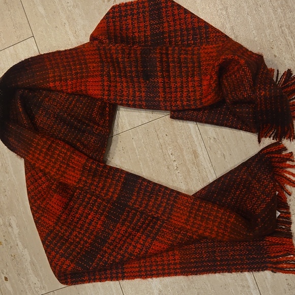 New Ann Taylor LOFT Oversized Fringed Edge Scarf - Picture 7 of 8